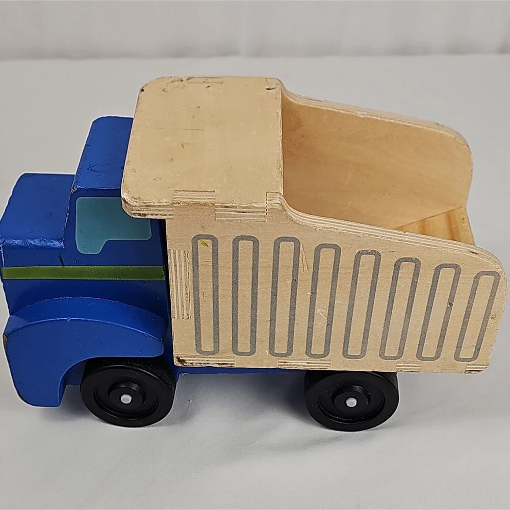 Melissa & Doug Wooden Blue Dump Truck Construction Vehicle Toy Vintage Style